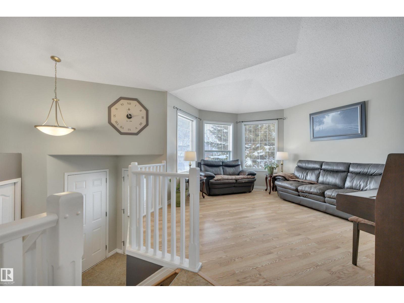 309 Foxboro Pt, Sherwood Park, Alberta  T8A 6C6 - Photo 4 - E4475010