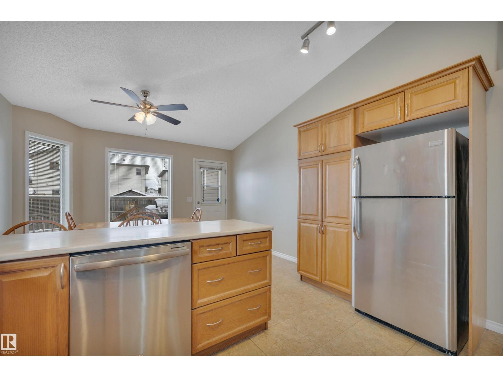 309 Foxboro Pt, Sherwood Park, Alberta  T8A 6C6 - Photo 10 - E4475010