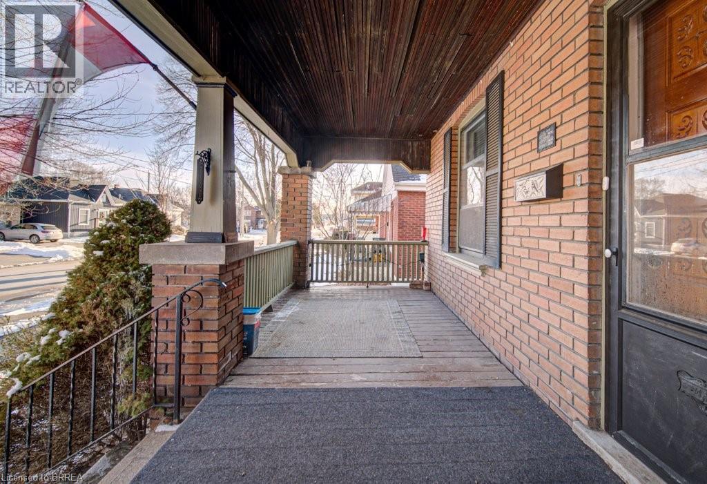 51 Brunswick Street, Brantford, Ontario  N3T 1E9 - Photo 32 - 40808047