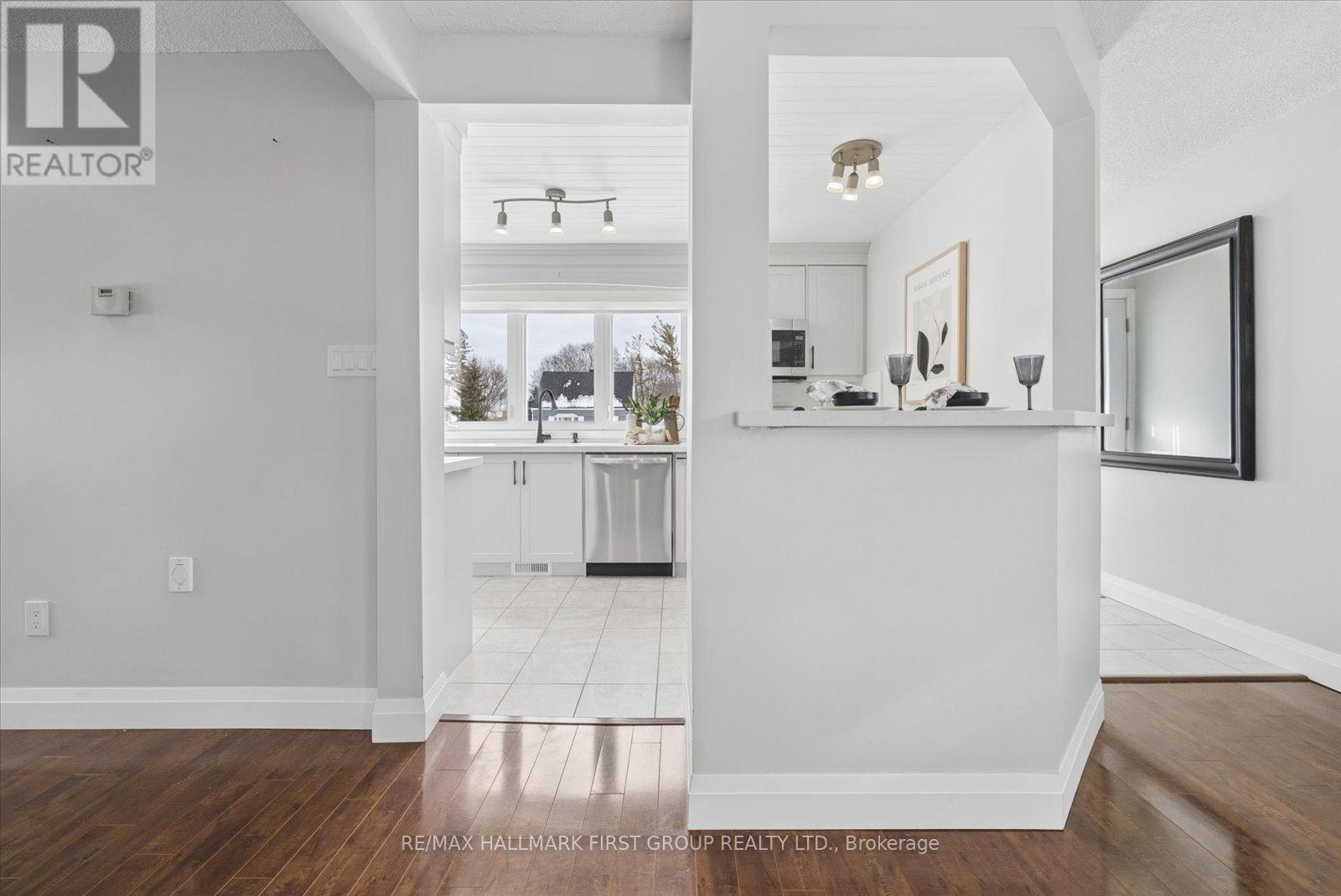 97 Kings Crescent, Ajax, Ontario  L1S 2M8 - Photo 9 - E12826878