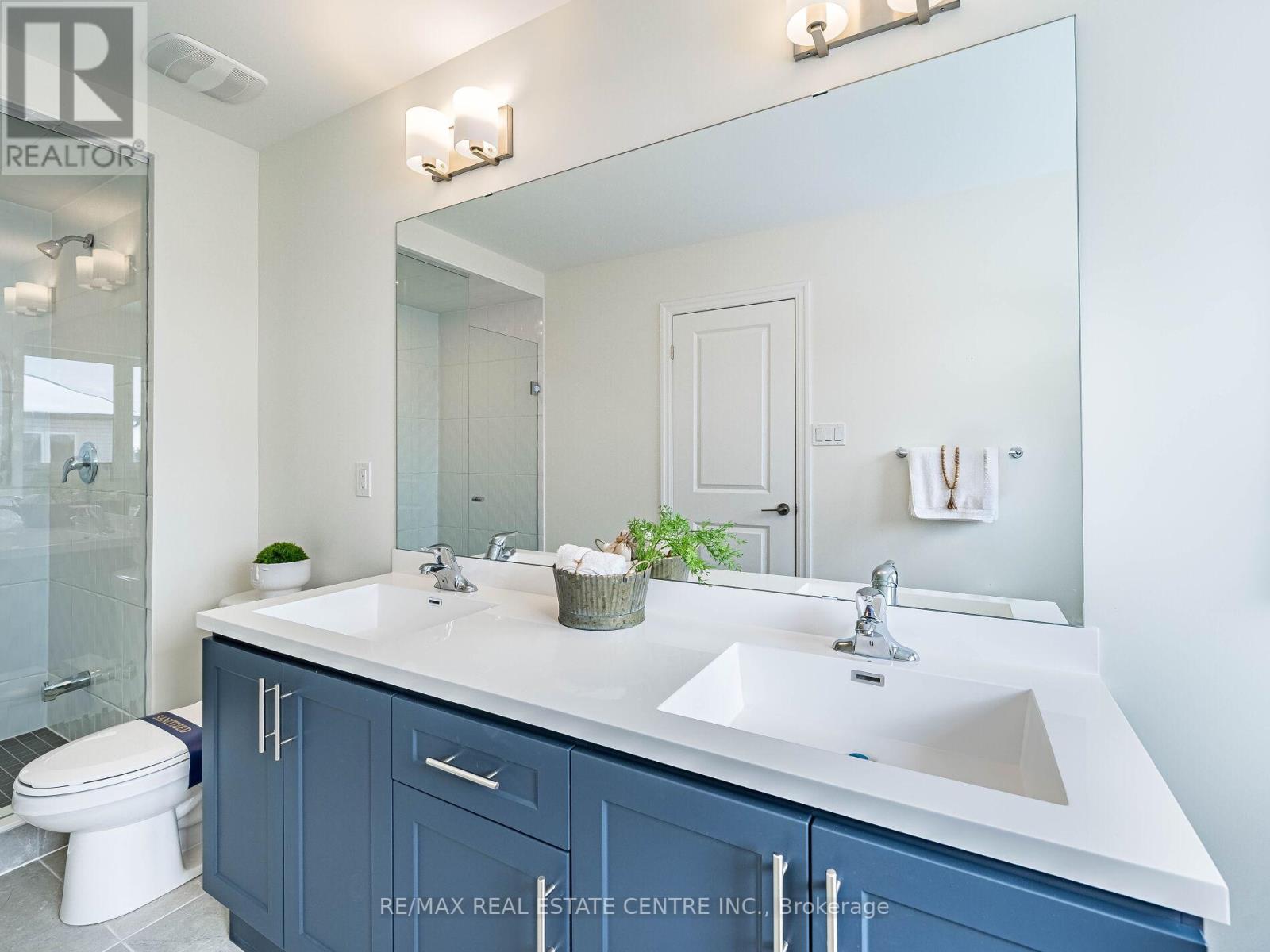 553 Ted Marks Drive, Oshawa, Ontario  L1L 0X3 - Photo 35 - E12826908