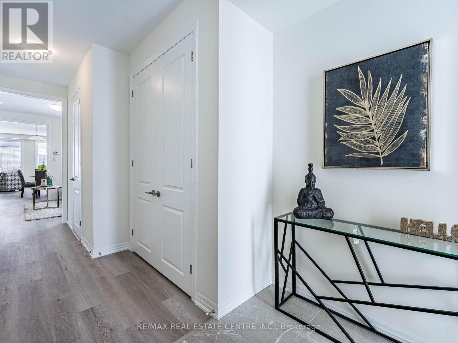 553 Ted Marks Drive, Oshawa, Ontario  L1L 0X3 - Photo 6 - E12826908