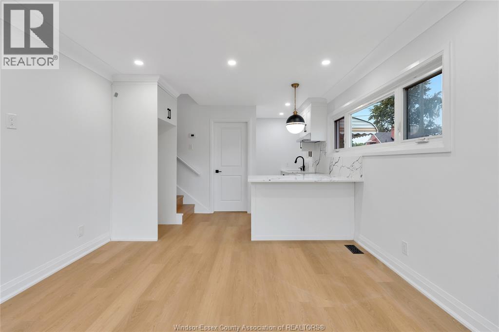 1377 Granville Crescent, Windsor, Ontario  N9C 3N9 - Photo 9 - 26004146