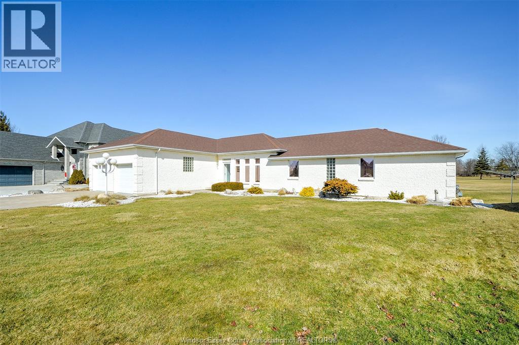 7056 Eagle Crescent, Amherstburg, Ontario  N0R 1J0 - Photo 2 - 26004131