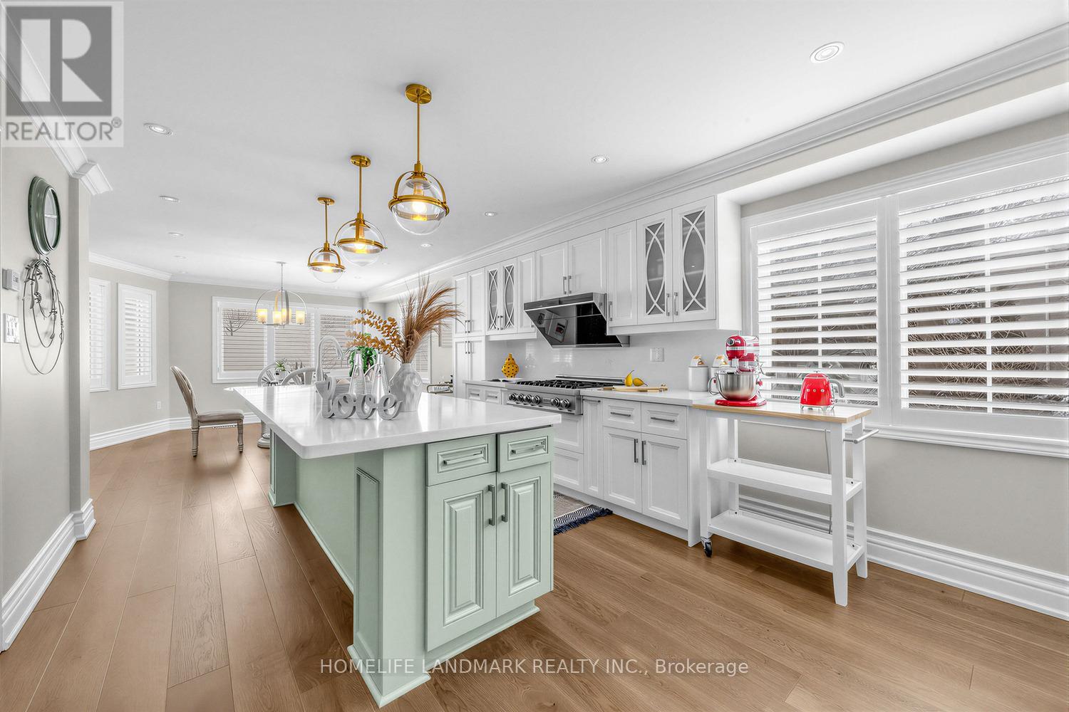 1098 Secretariate Road, Newmarket, Ontario  L3X 1M3 - Photo 9 - N12826844