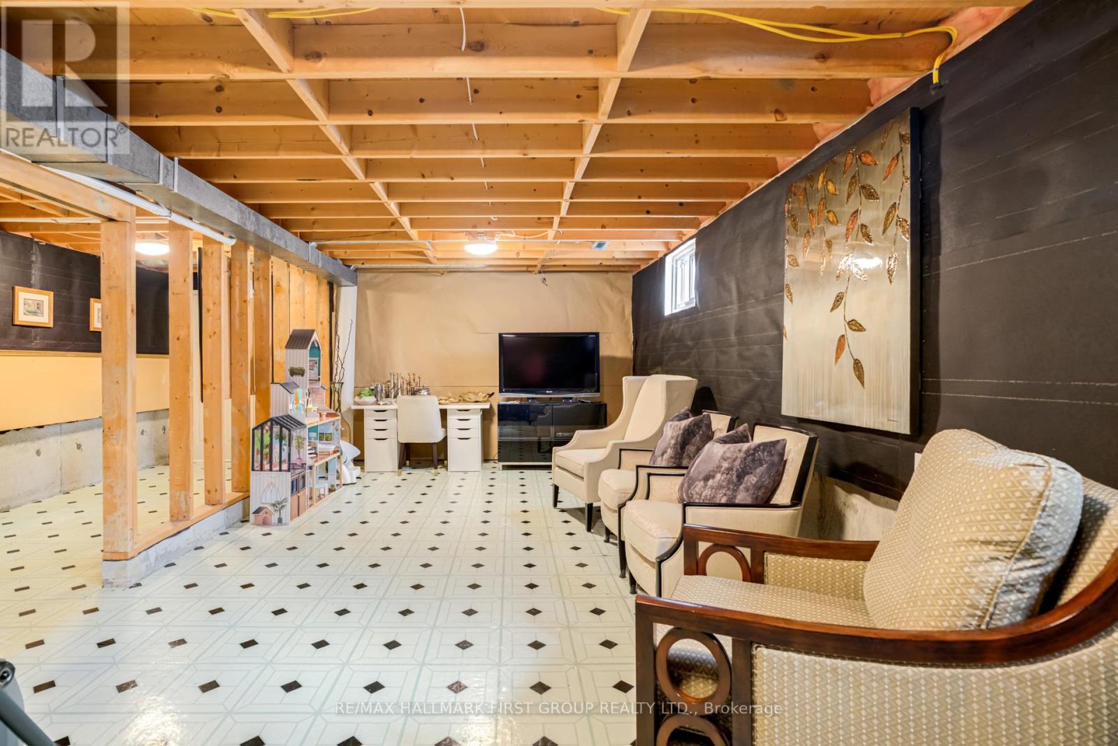 520 Mcleod Crescent, Pickering, Ontario  L1W 3M5 - Photo 23 - E12826136