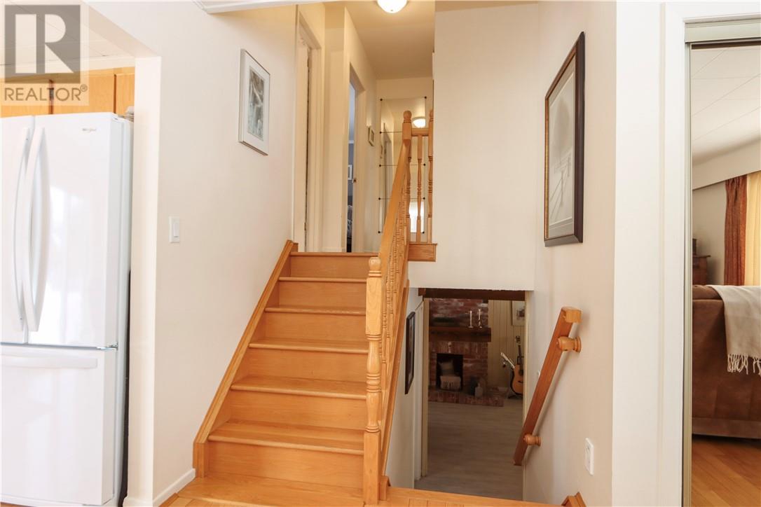 3242 Parkdale Crescent, Val Caron, Ontario  P3N 1A7 - Photo 19 - 2126563