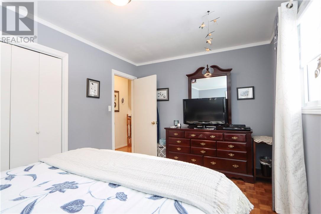 3242 Parkdale Crescent, Val Caron, Ontario  P3N 1A7 - Photo 22 - 2126563