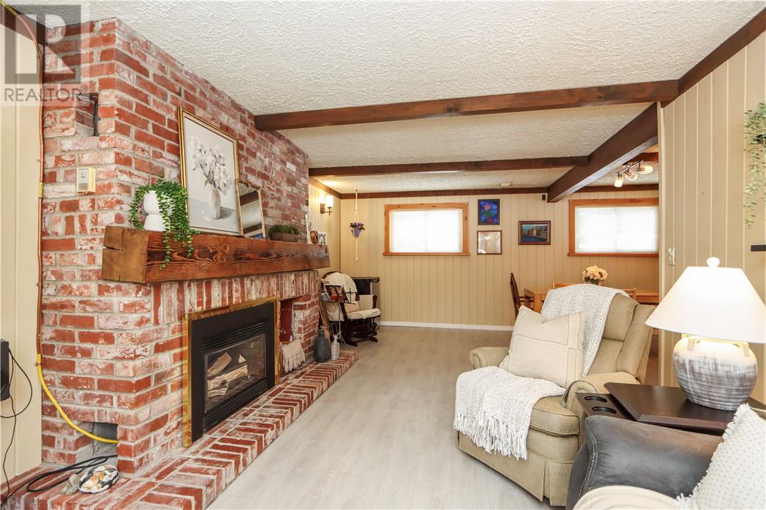 3242 Parkdale Crescent, Val Caron, Ontario  P3N 1A7 - Photo 29 - 2126563