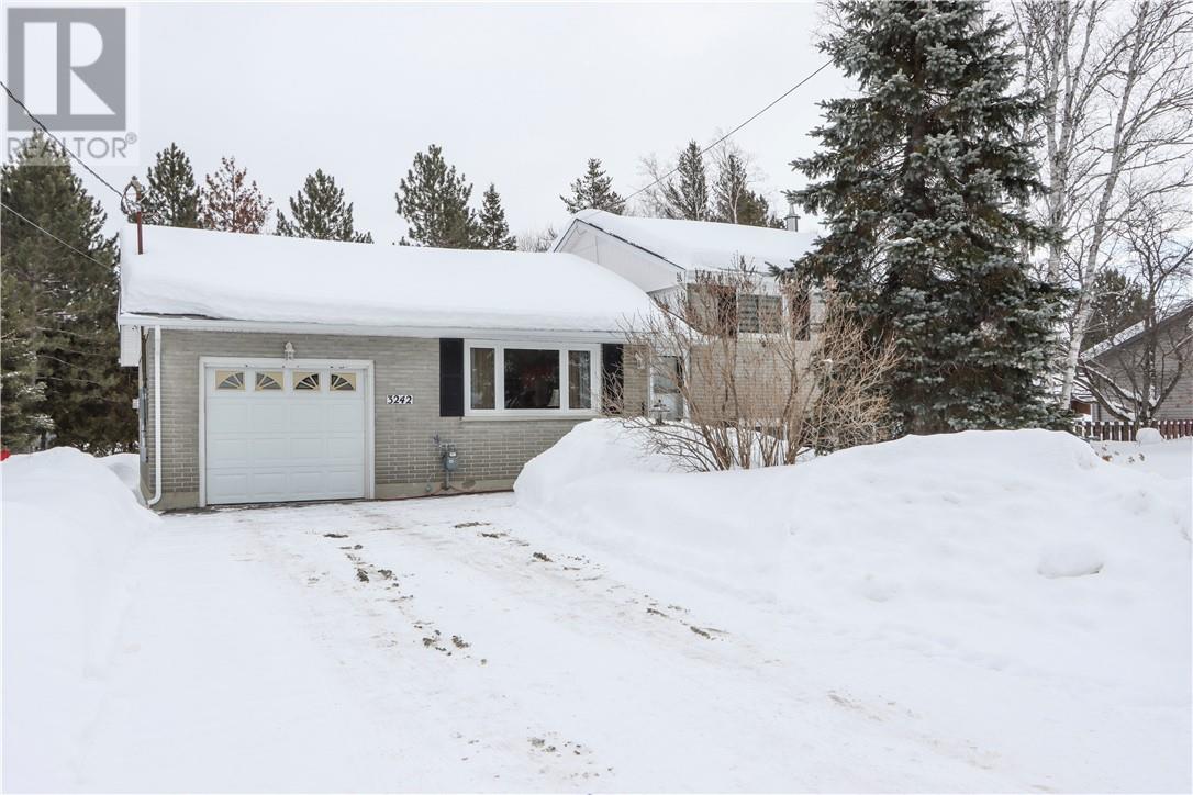 3242 Parkdale Crescent, Val Caron, Ontario  P3N 1A7 - Photo 38 - 2126563