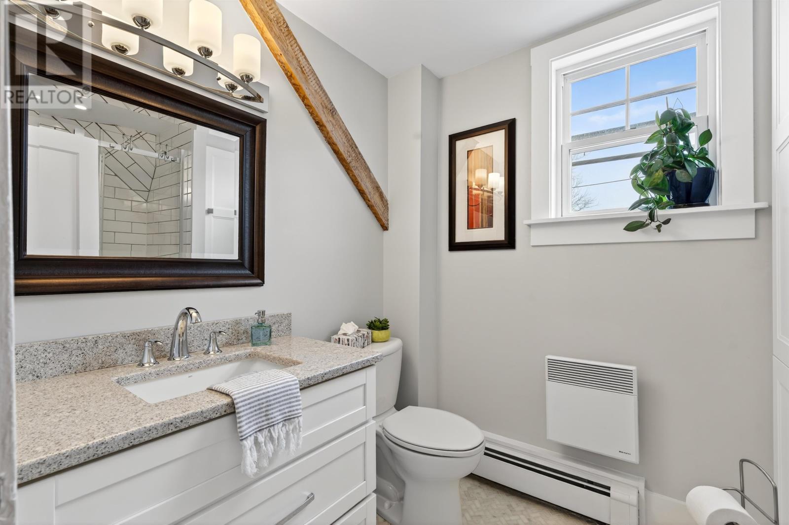 361-363 Queen Street, Charlottetown, Prince Edward Island  C1A 4C7 - Photo 22 - 202603500