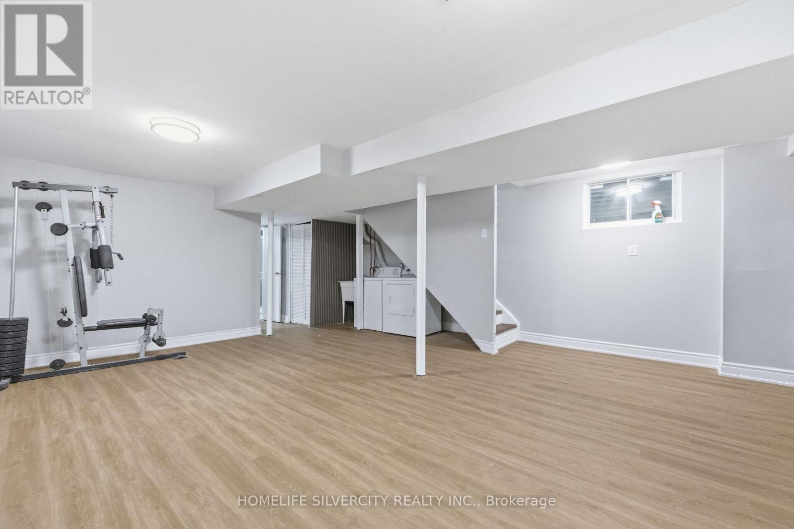 77 Tulip Drive, Brampton, Ontario  L6Y 3W9 - Photo 31 - W12826796