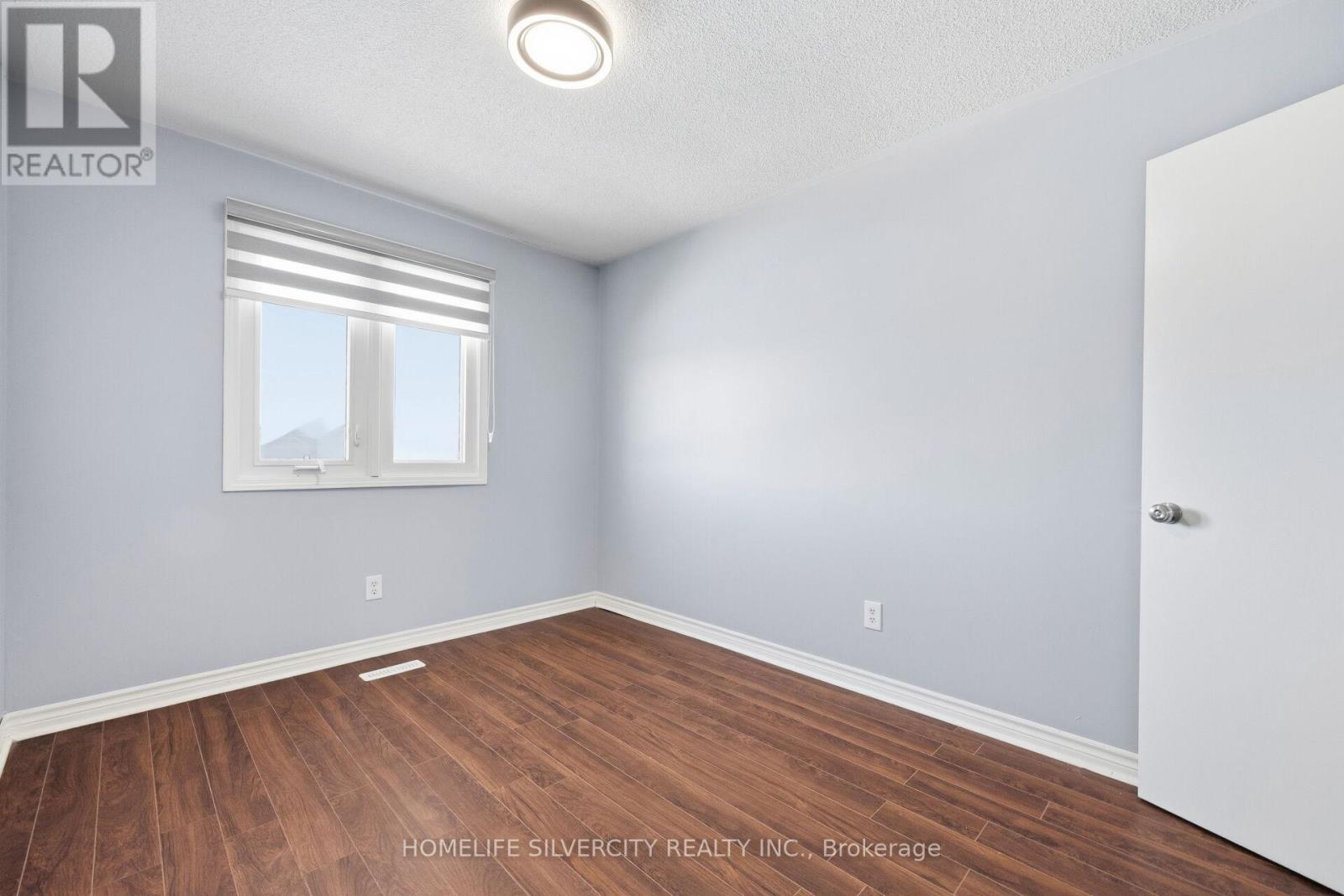 77 Tulip Drive, Brampton, Ontario  L6Y 3W9 - Photo 39 - W12826796