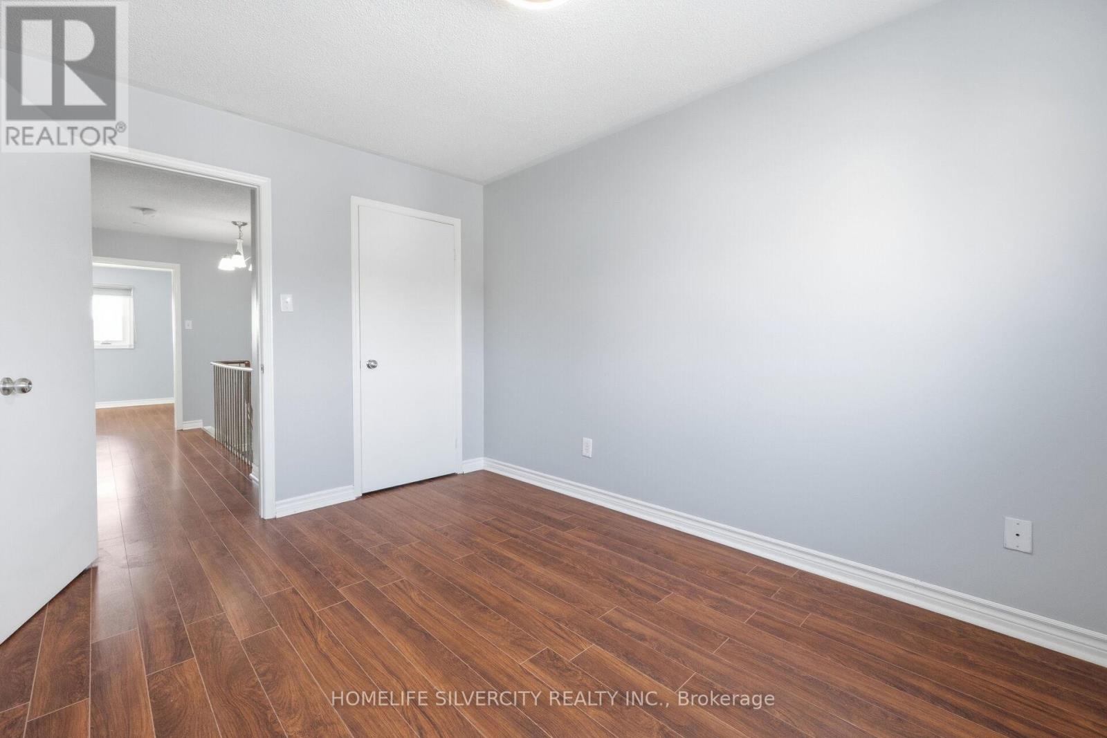 77 Tulip Drive, Brampton, Ontario  L6Y 3W9 - Photo 40 - W12826796