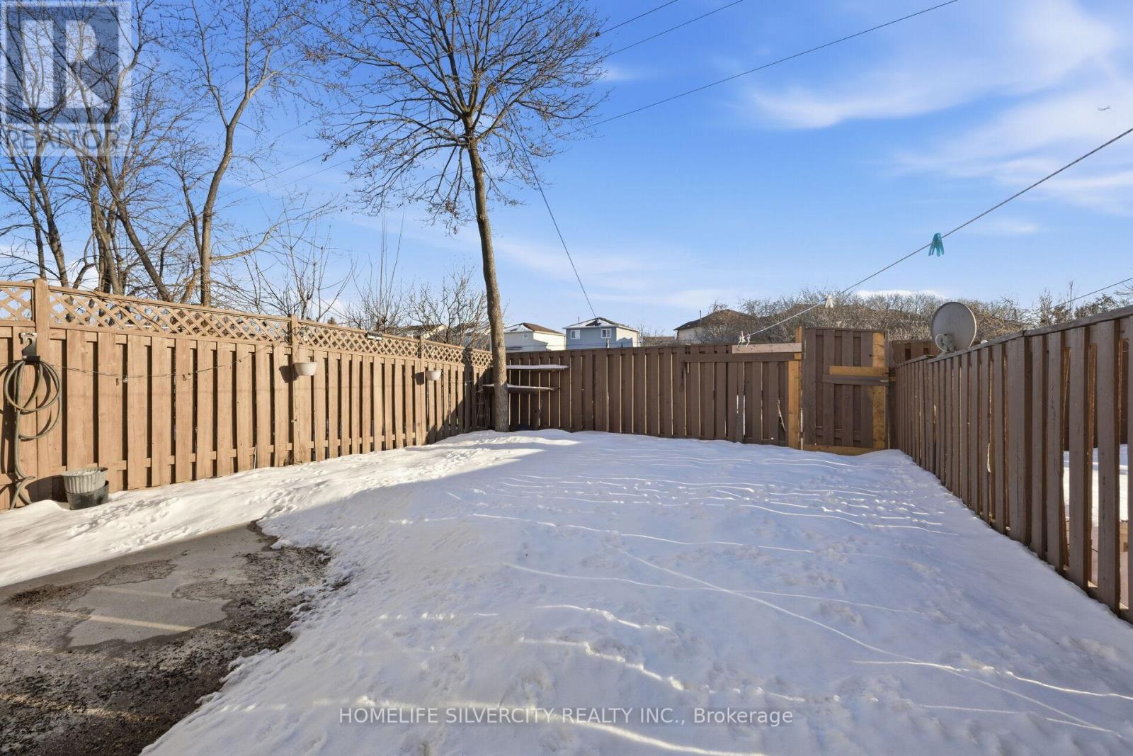 77 Tulip Drive, Brampton, Ontario  L6Y 3W9 - Photo 49 - W12826796