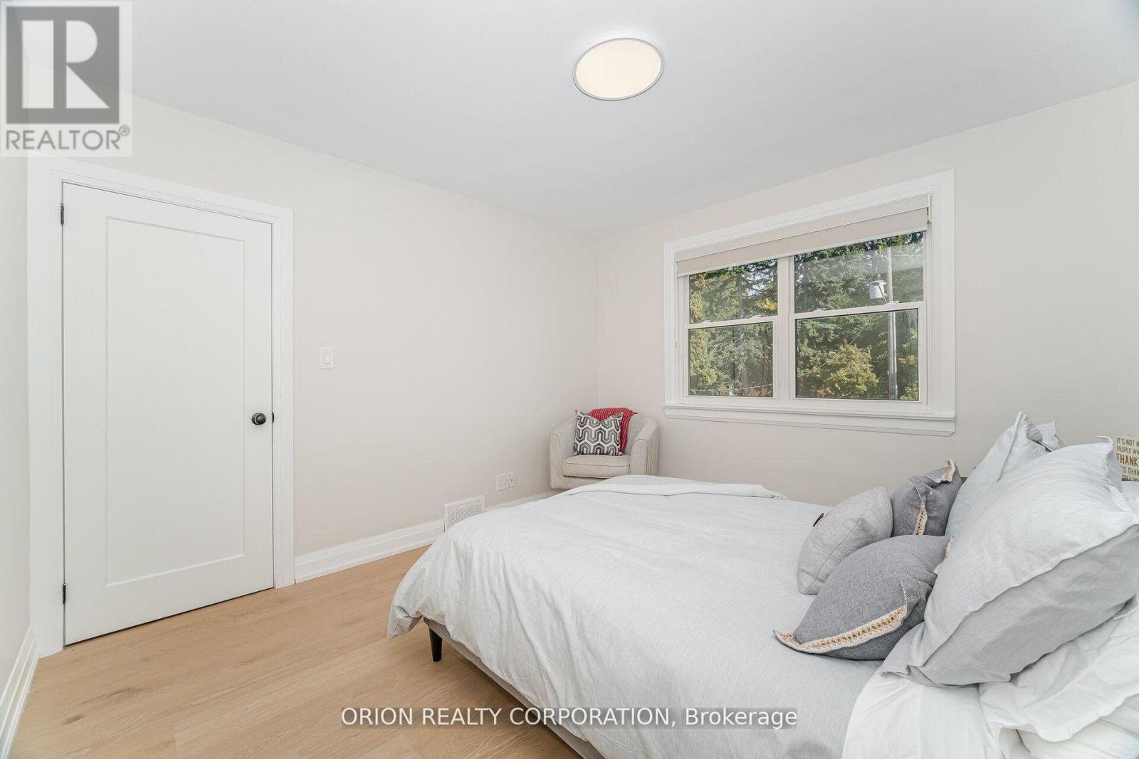 86 Park Street W, Mississauga, Ontario  L5H 1L3 - Photo 22 - W12826798