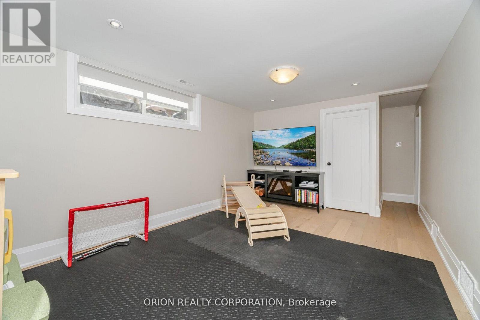 86 Park Street W, Mississauga, Ontario  L5H 1L3 - Photo 26 - W12826798