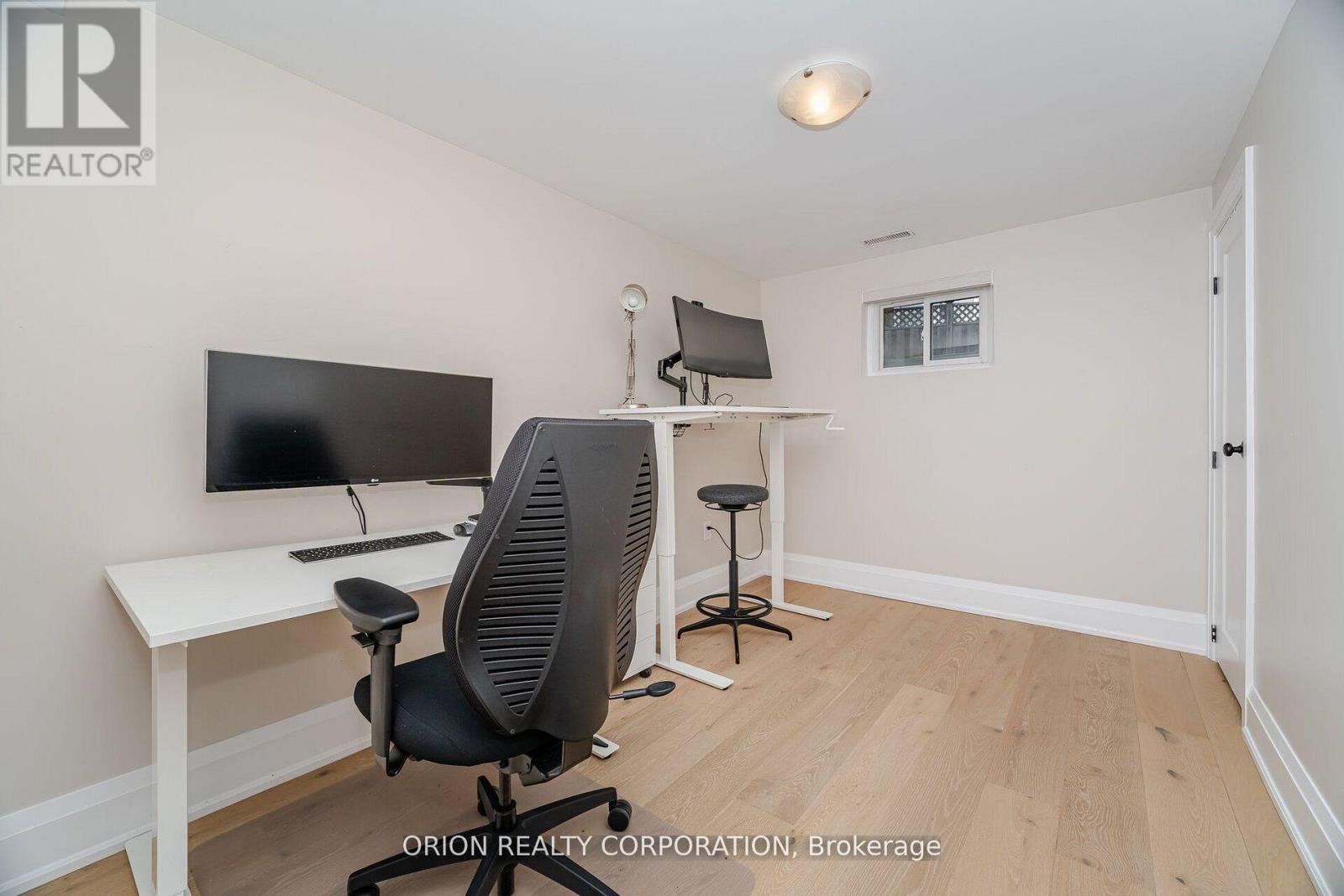 86 Park Street W, Mississauga, Ontario  L5H 1L3 - Photo 28 - W12826798