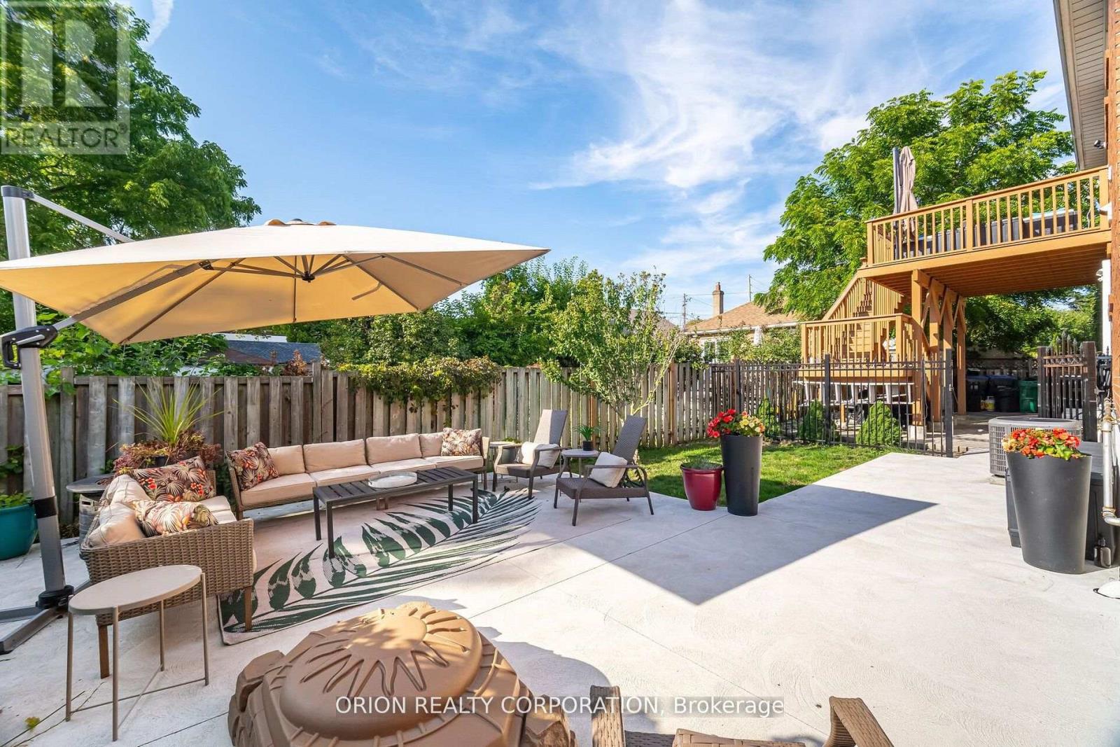 86 Park Street W, Mississauga, Ontario  L5H 1L3 - Photo 29 - W12826798