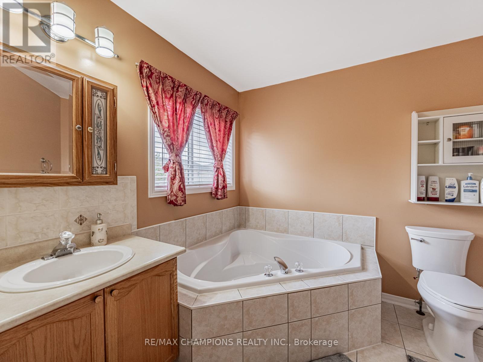 14 Miramar Street, Brampton, Ontario  L6R 2S7 - Photo 20 - W12826822