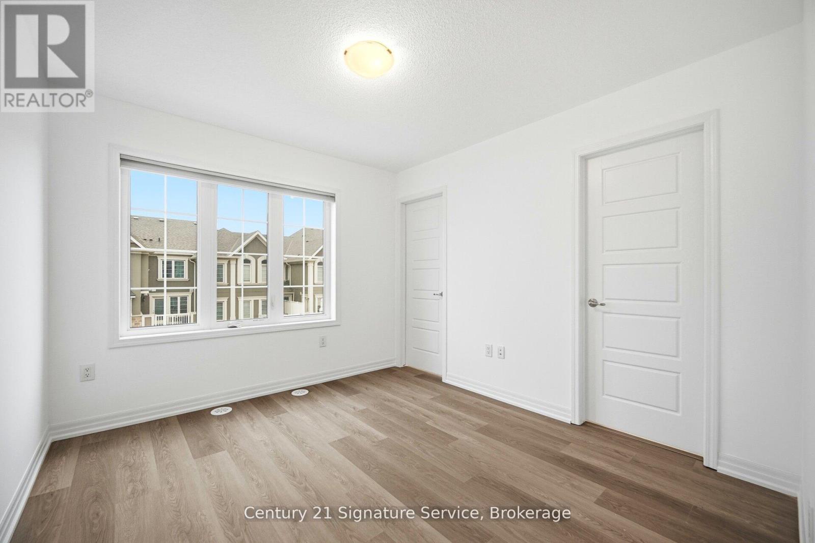 142 Christopher Road, Oakville, Ontario  L6H 0Y2 - Photo 24 - W12826826