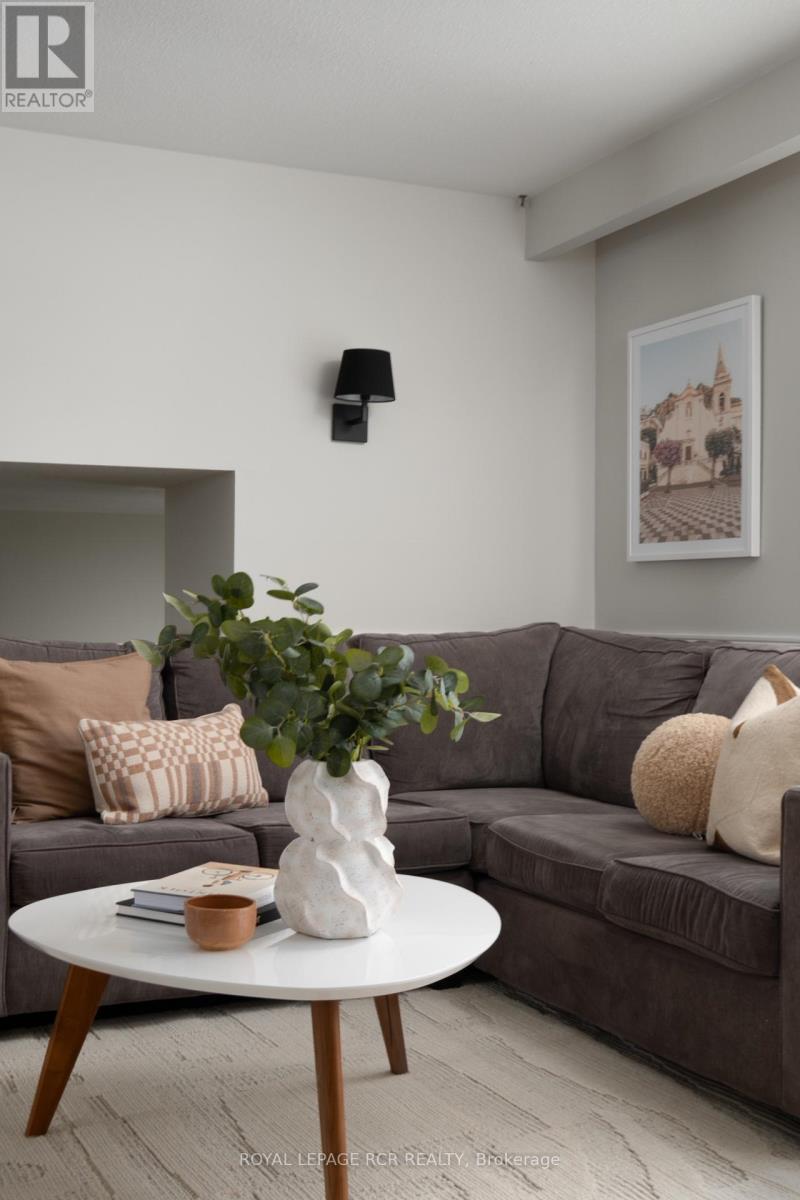 69 Bartley Bull Parkway, Brampton, Ontario  L6W 2J7 - Photo 13 - W12826850