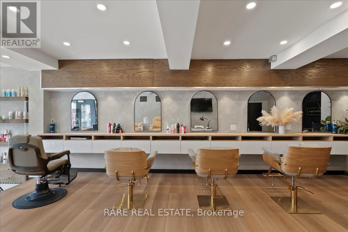 113 Dunn Street N, Oakville, Ontario  L6J 3C9 - Photo 9 - W12826928