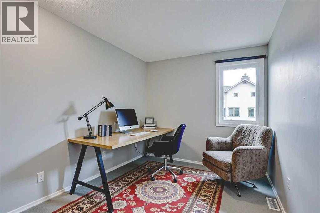 219 Coachway Lane Sw, Calgary, Alberta  T3H 1A4 - Photo 29 - A2278972