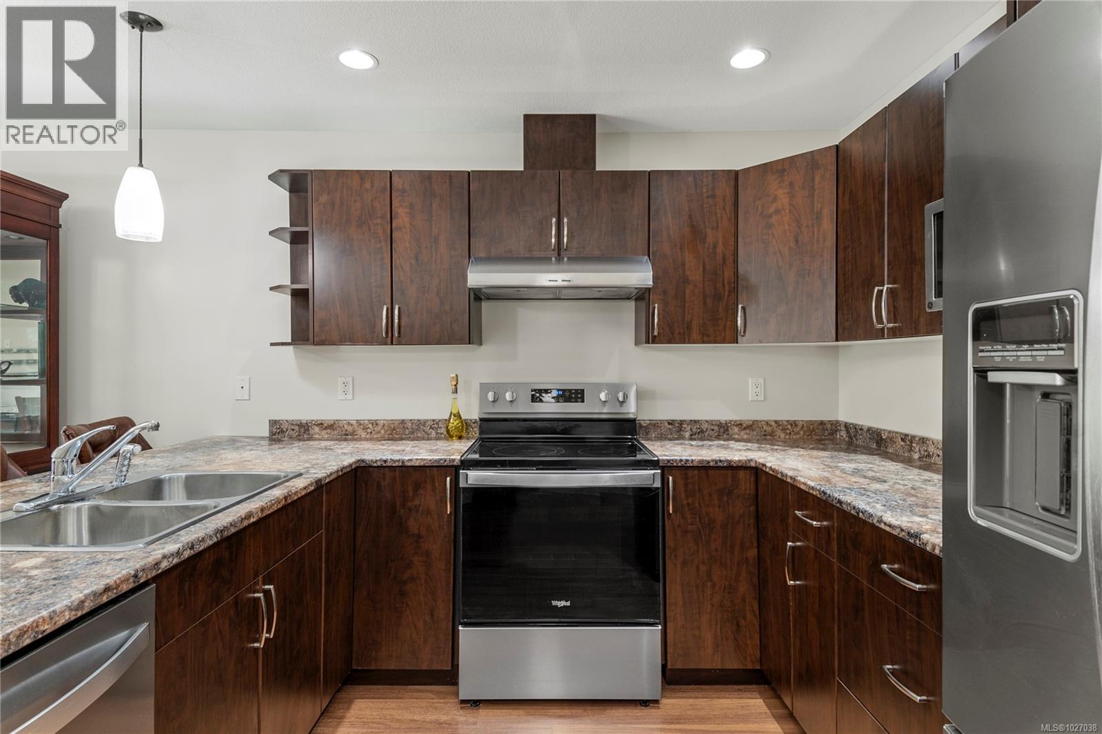 6 3400 Coniston Cres, Cumberland, British Columbia  V0R 1S0 - Photo 6 - 1027038