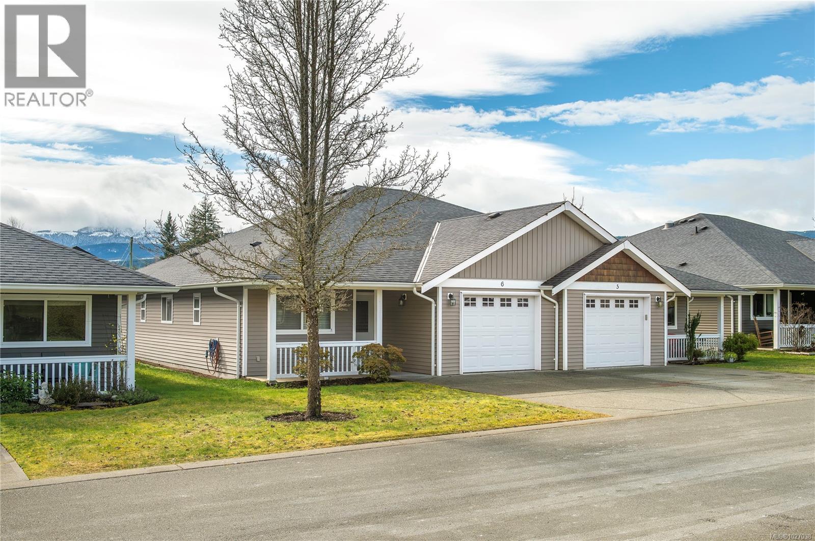 6 3400 Coniston Cres, Cumberland, British Columbia  V0R 1S0 - Photo 2 - 1027038