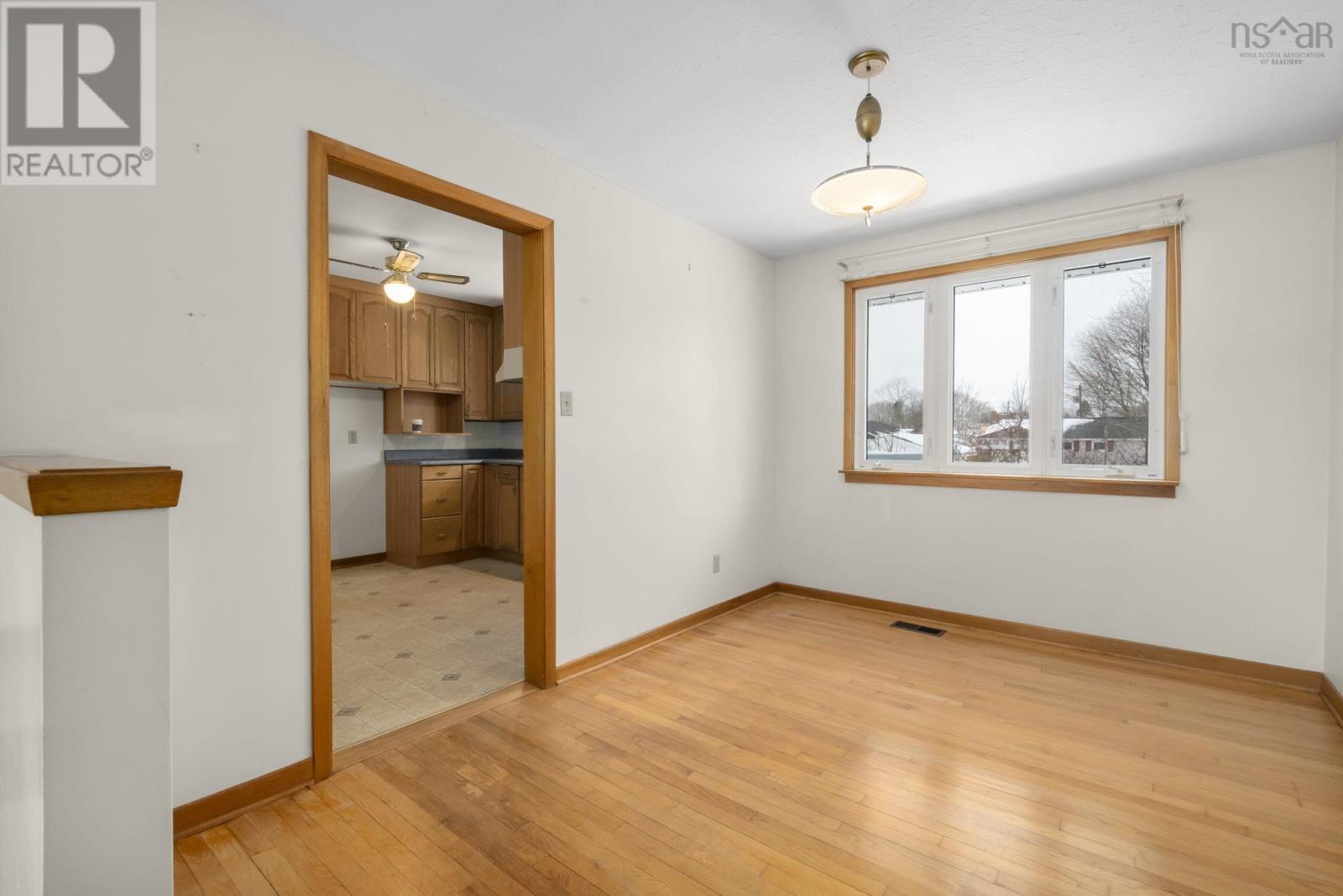 24 Christopher Avenue, Dartmouth, Nova Scotia  B2W 3G3 - Photo 12 - 202603495