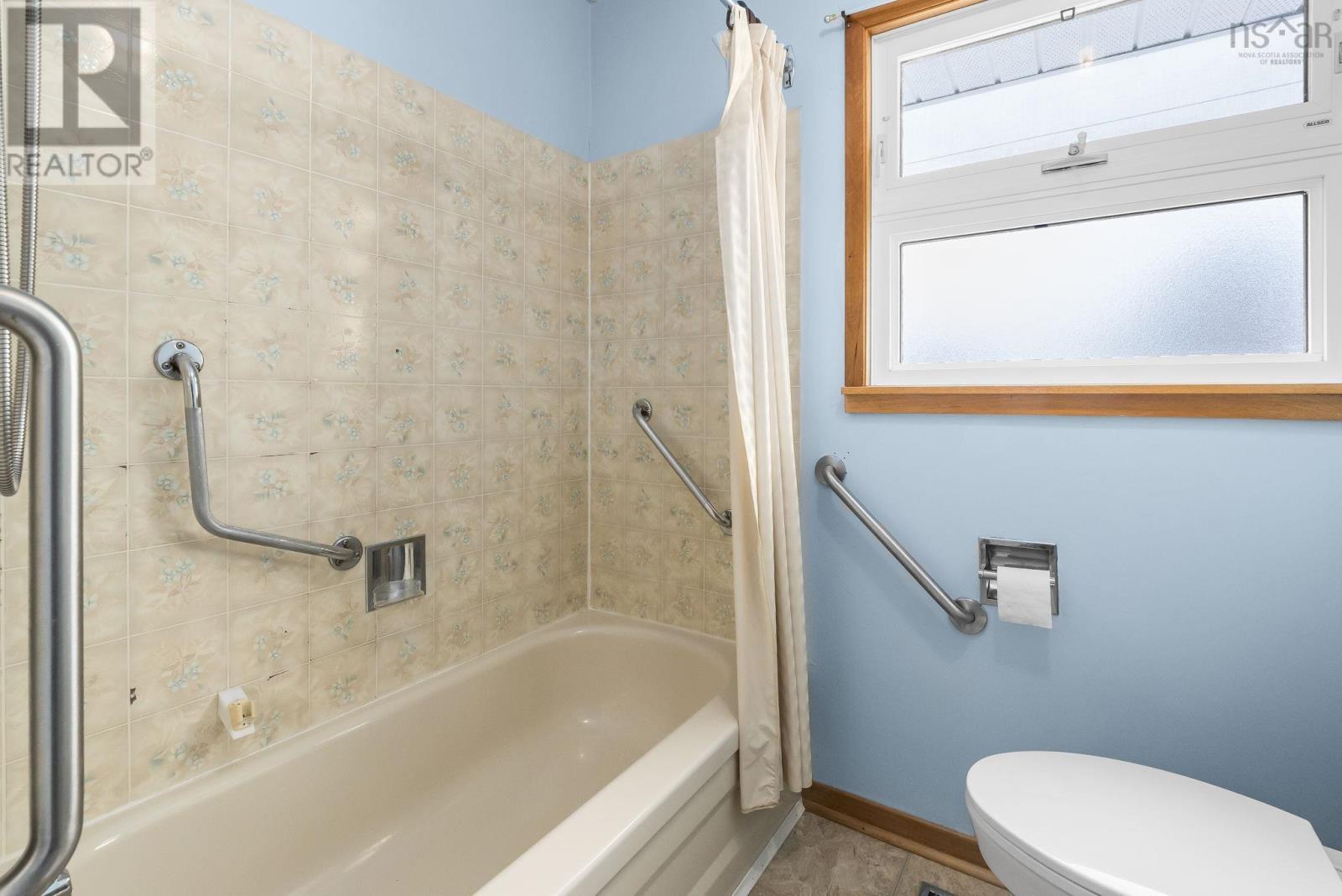 24 Christopher Avenue, Dartmouth, Nova Scotia  B2W 3G3 - Photo 27 - 202603495