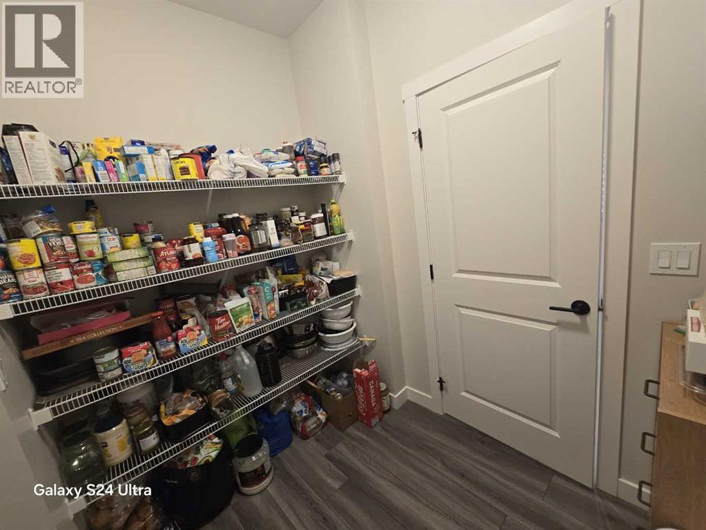 1509 Bayview Point Sw, Airdrie, Alberta  T4B 5K1 - Photo 16 - A2285478