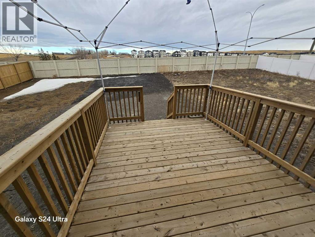 1509 Bayview Point Sw, Airdrie, Alberta  T4B 5K1 - Photo 39 - A2285478