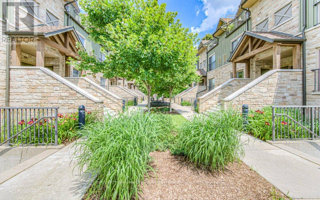 A103 - 112 Union Street E, Waterloo, Ontario  N2J 1C5 - Photo 2 - X12826814