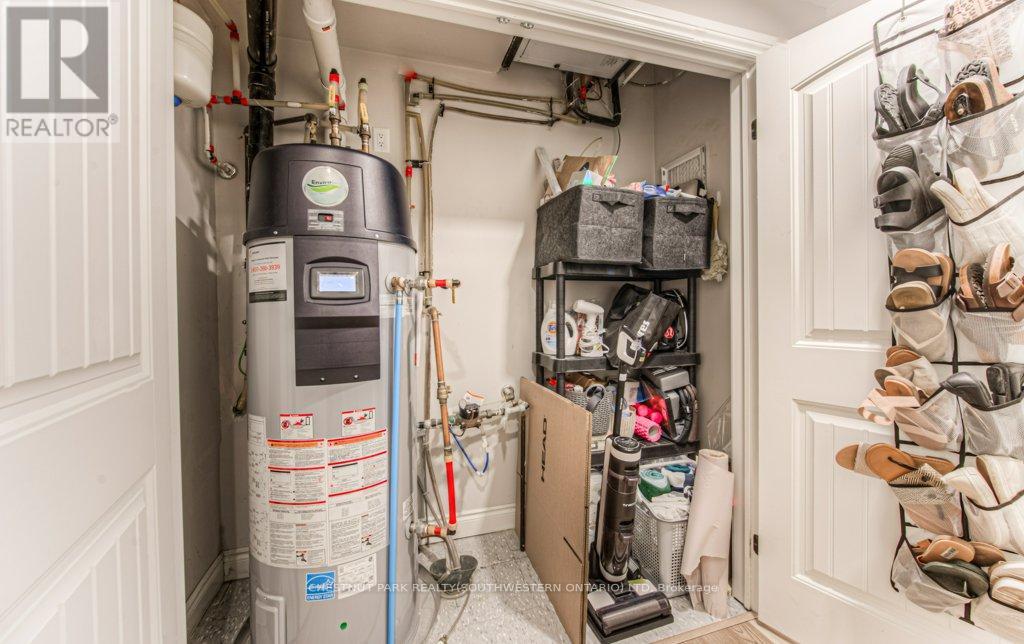 A103 - 112 Union Street E, Waterloo, Ontario  N2J 1C5 - Photo 27 - X12826814