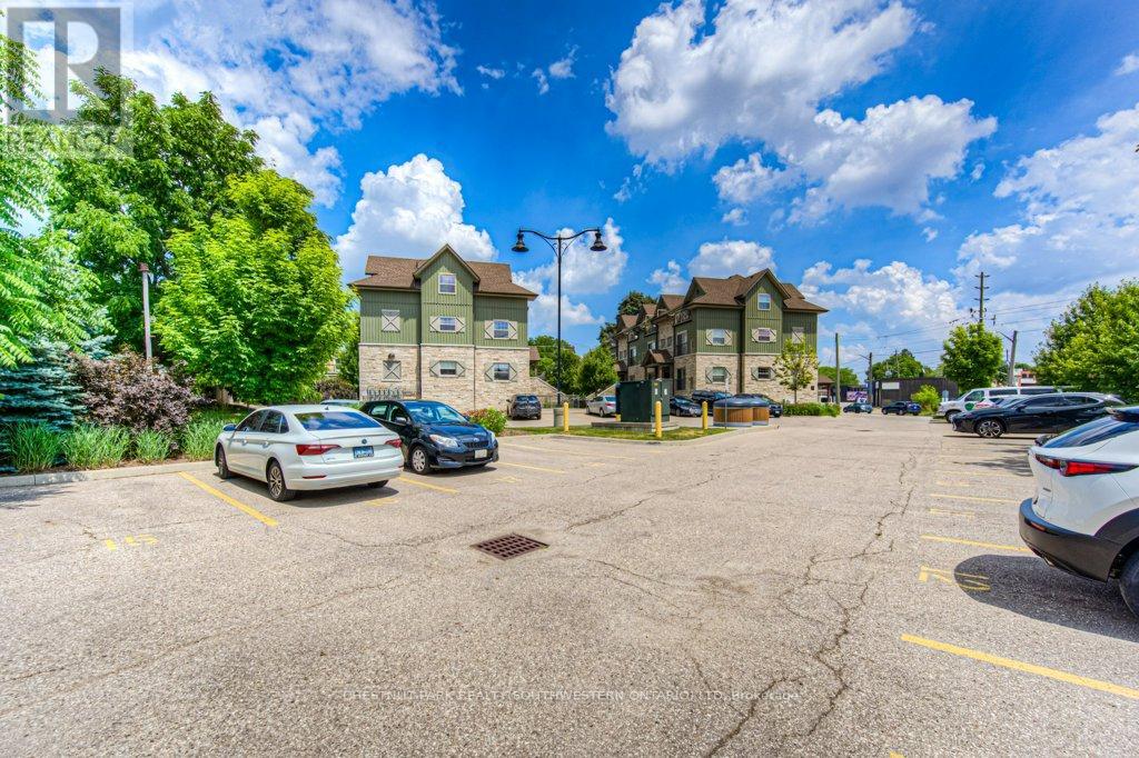 A103 - 112 Union Street E, Waterloo, Ontario  N2J 1C5 - Photo 30 - X12826814