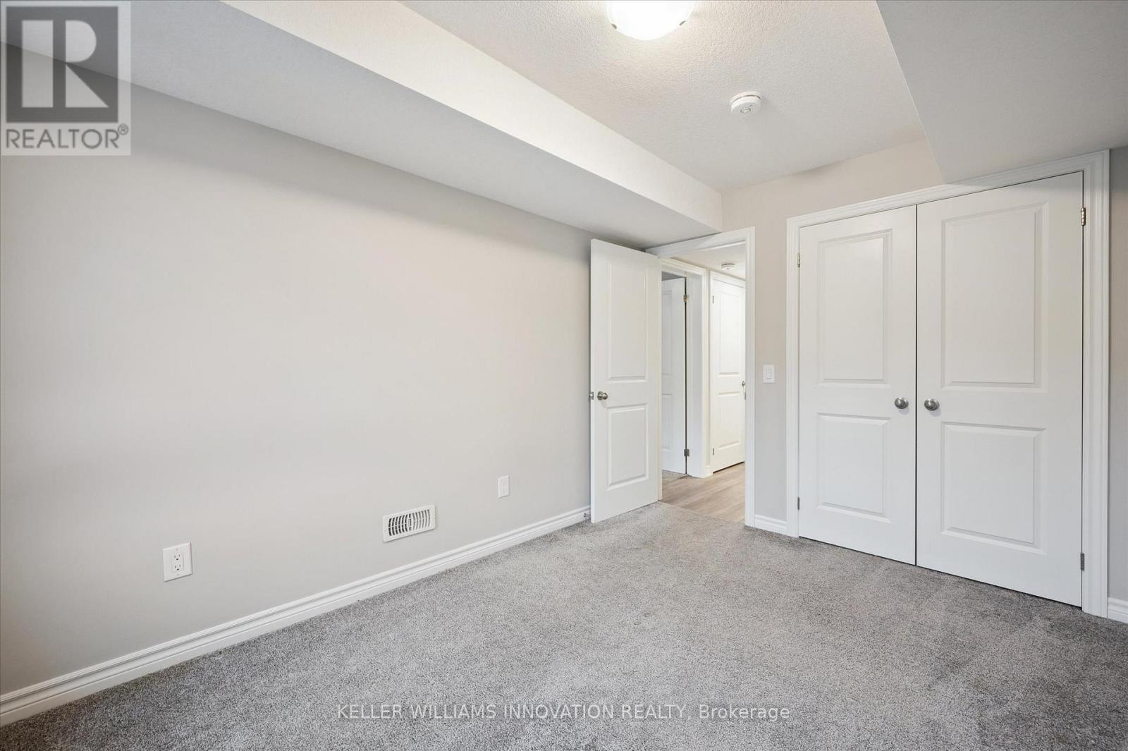 239 Chapel Hill Drive, Kitchener, Ontario  N2R 0S4 - Photo 10 - X12826892