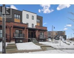 239 CHAPEL HILL DRIVE, Kitchener, Ontario