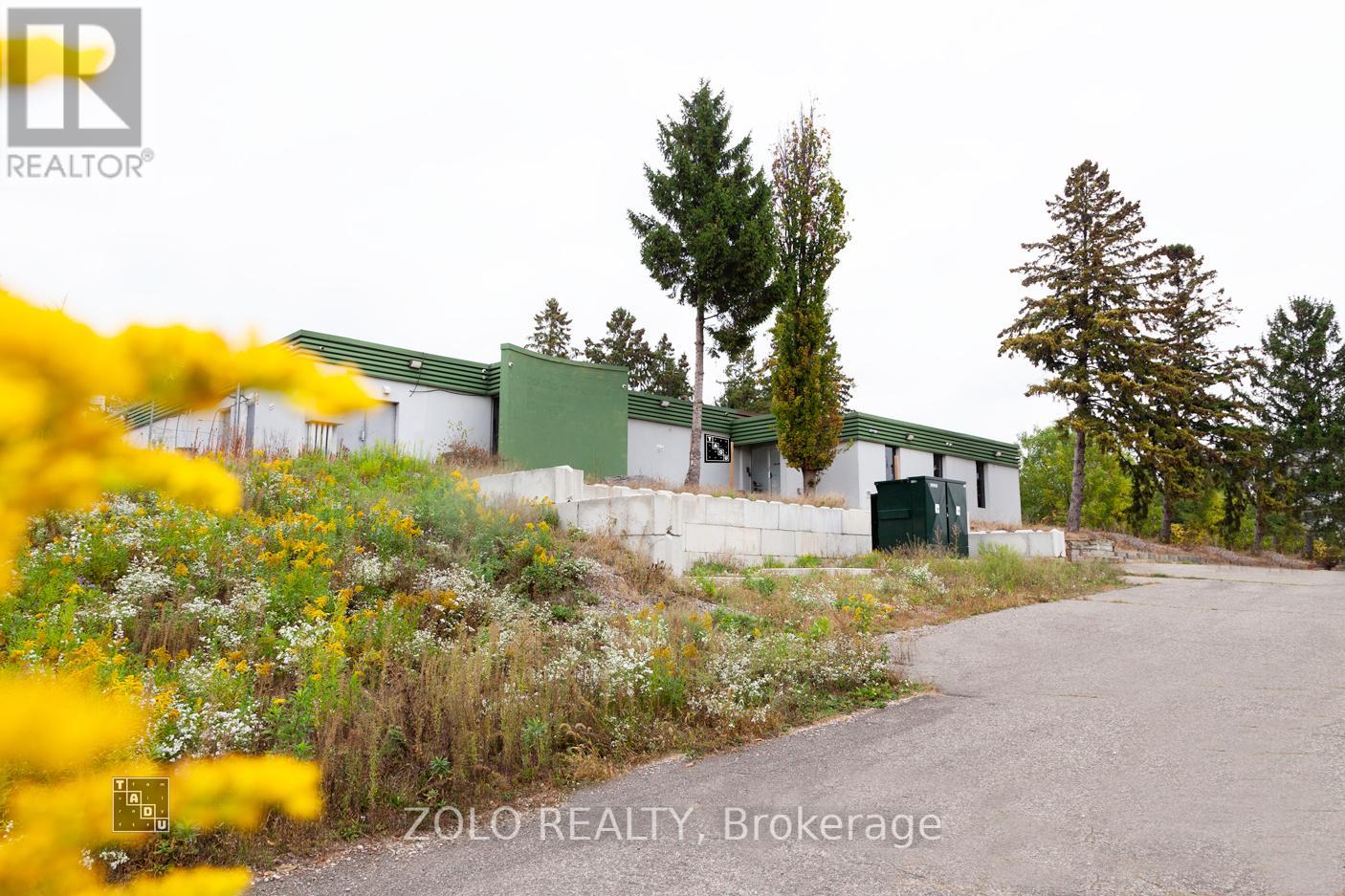 380 Hardy Road, Brantford, Ontario  N3T 5L8 - Photo 2 - X12826918