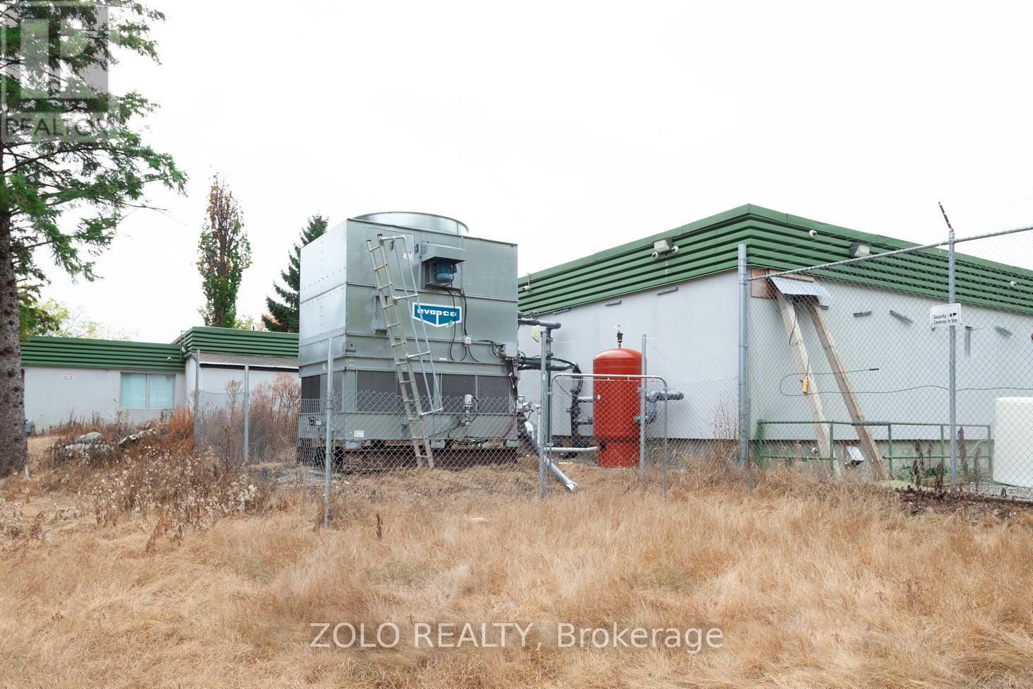 380 Hardy Road, Brantford, Ontario  N3T 5L8 - Photo 5 - X12826918