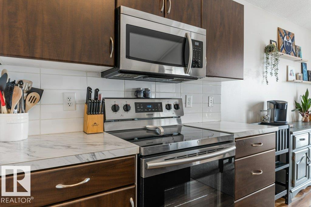 9509 81 Av, Morinville, Alberta  T8R 1W2 - Photo 11 - E4475142