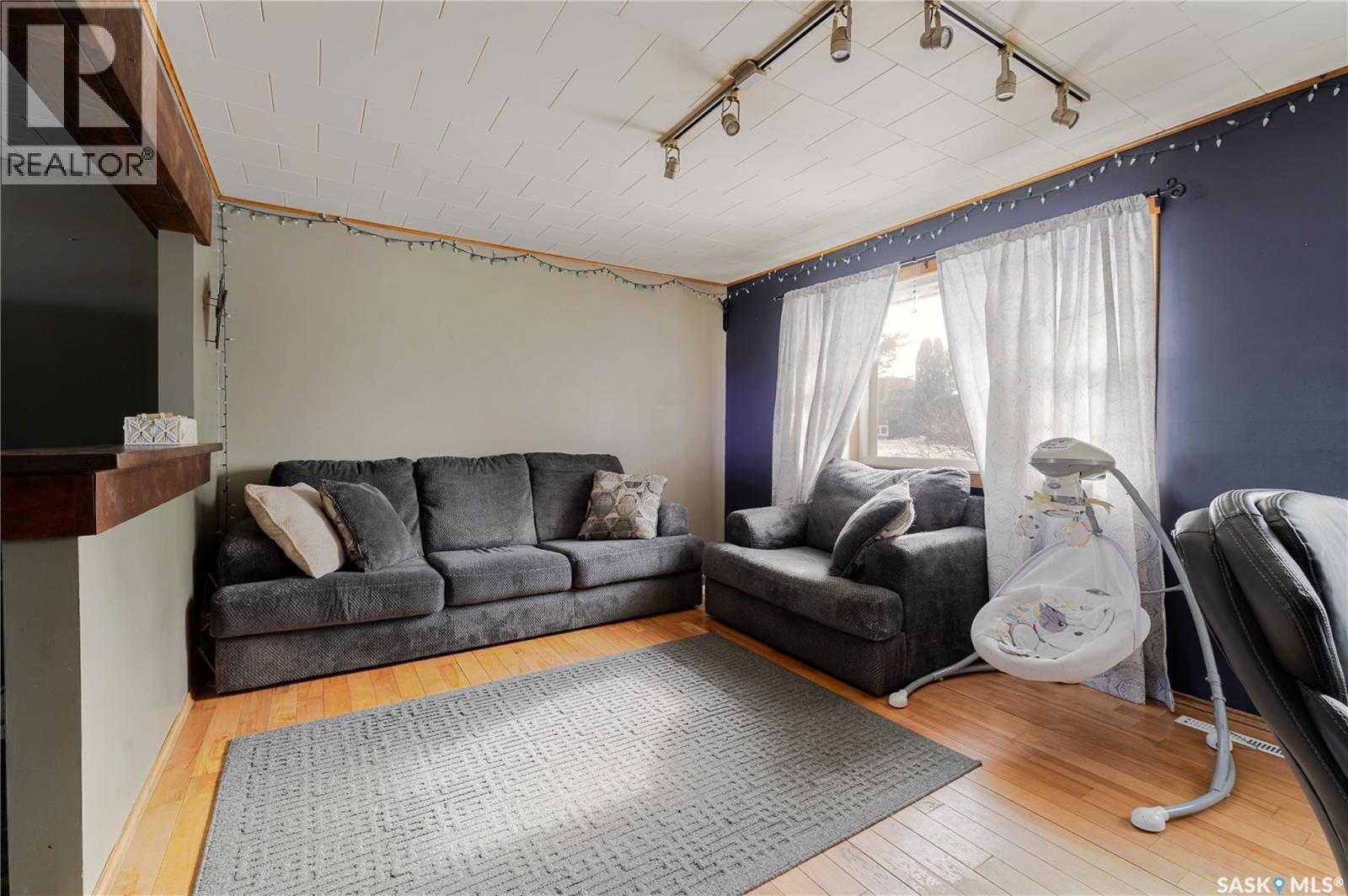 1152 Lillooet Street W, Moose Jaw, Saskatchewan  S6H 5A3 - Photo 13 - SK029298