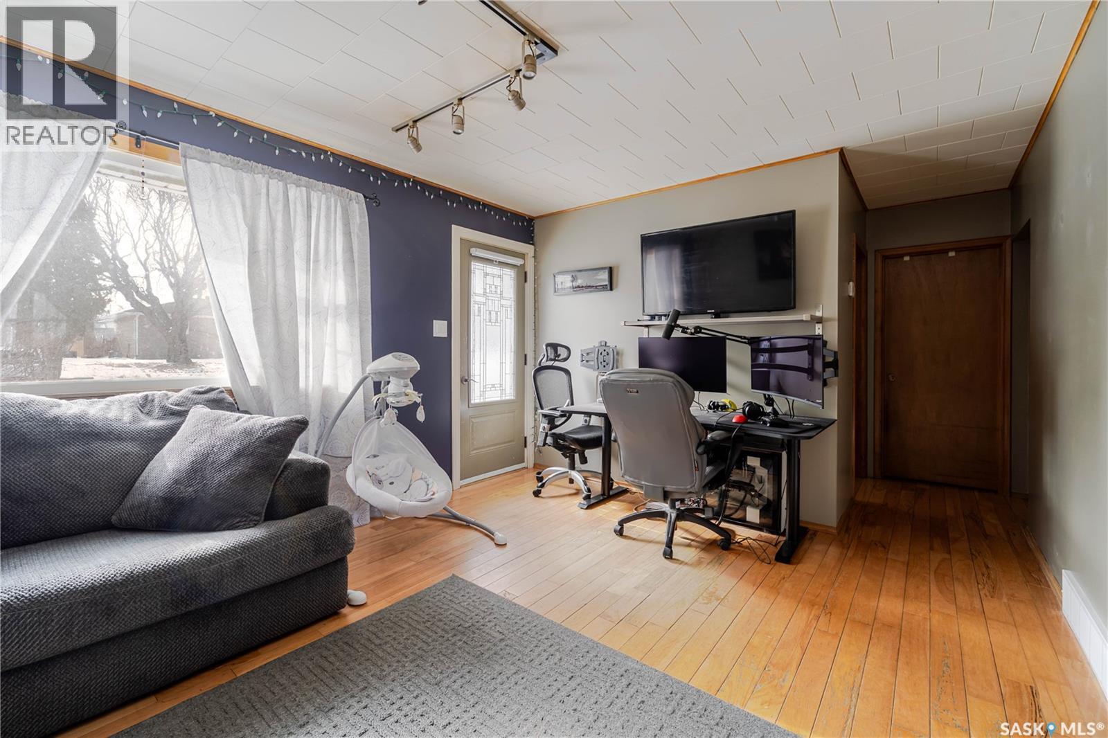 1152 Lillooet Street W, Moose Jaw, Saskatchewan  S6H 5A3 - Photo 14 - SK029298