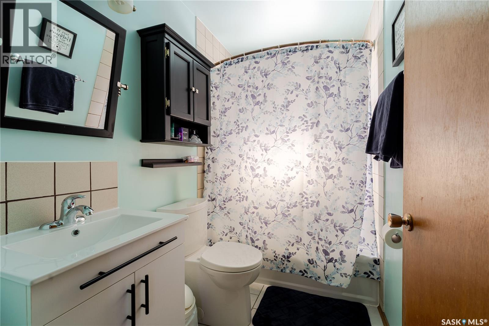 1152 Lillooet Street W, Moose Jaw, Saskatchewan  S6H 5A3 - Photo 19 - SK029298