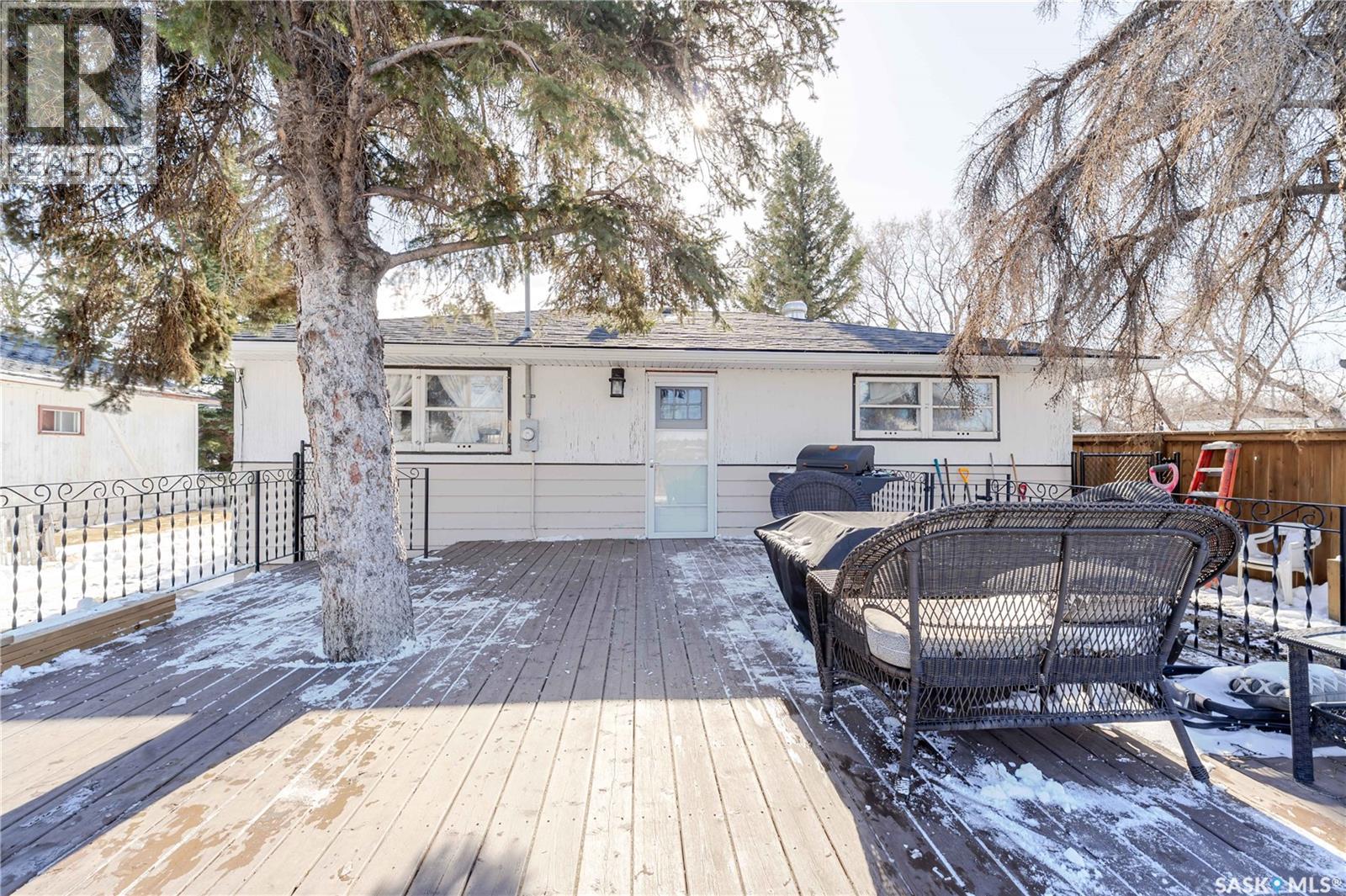 1152 Lillooet Street W, Moose Jaw, Saskatchewan  S6H 5A3 - Photo 27 - SK029298