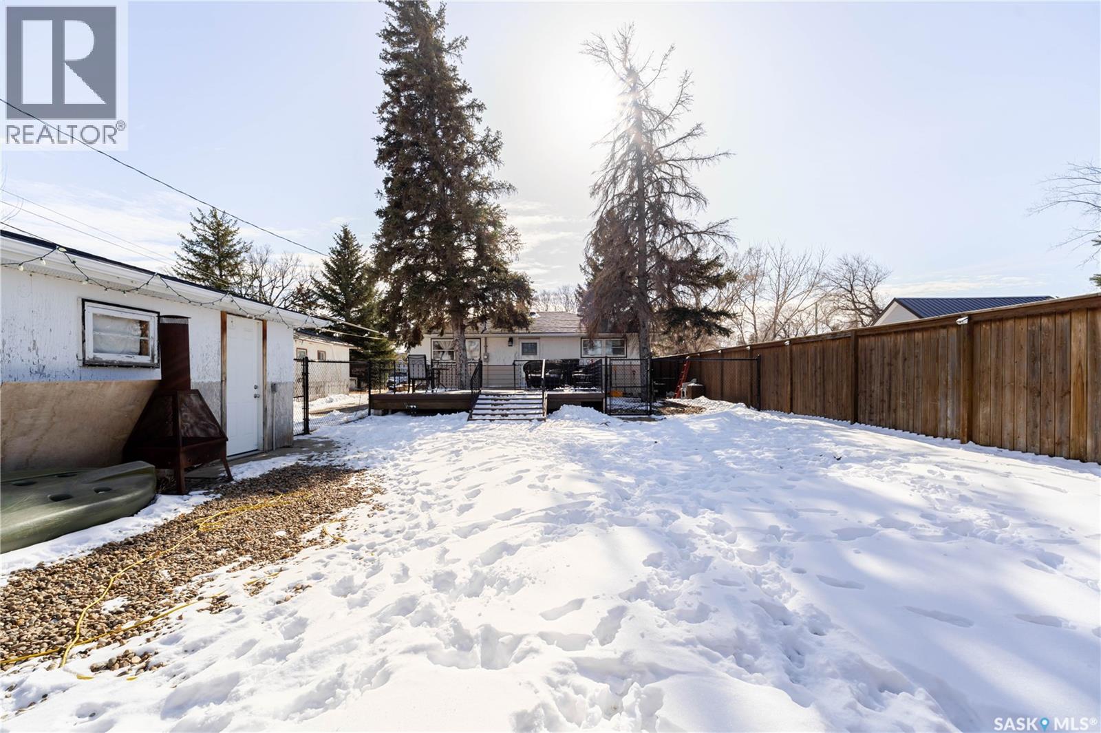 1152 Lillooet Street W, Moose Jaw, Saskatchewan  S6H 5A3 - Photo 33 - SK029298