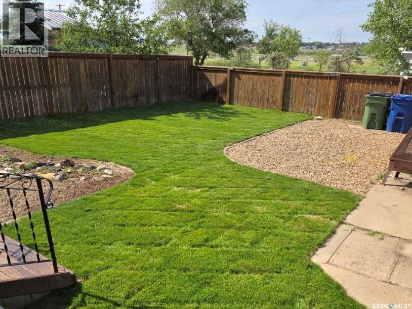 1152 Lillooet Street W, Moose Jaw, Saskatchewan  S6H 5A3 - Photo 41 - SK029298