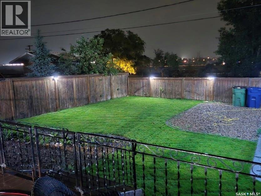 1152 Lillooet Street W, Moose Jaw, Saskatchewan  S6H 5A3 - Photo 42 - SK029298