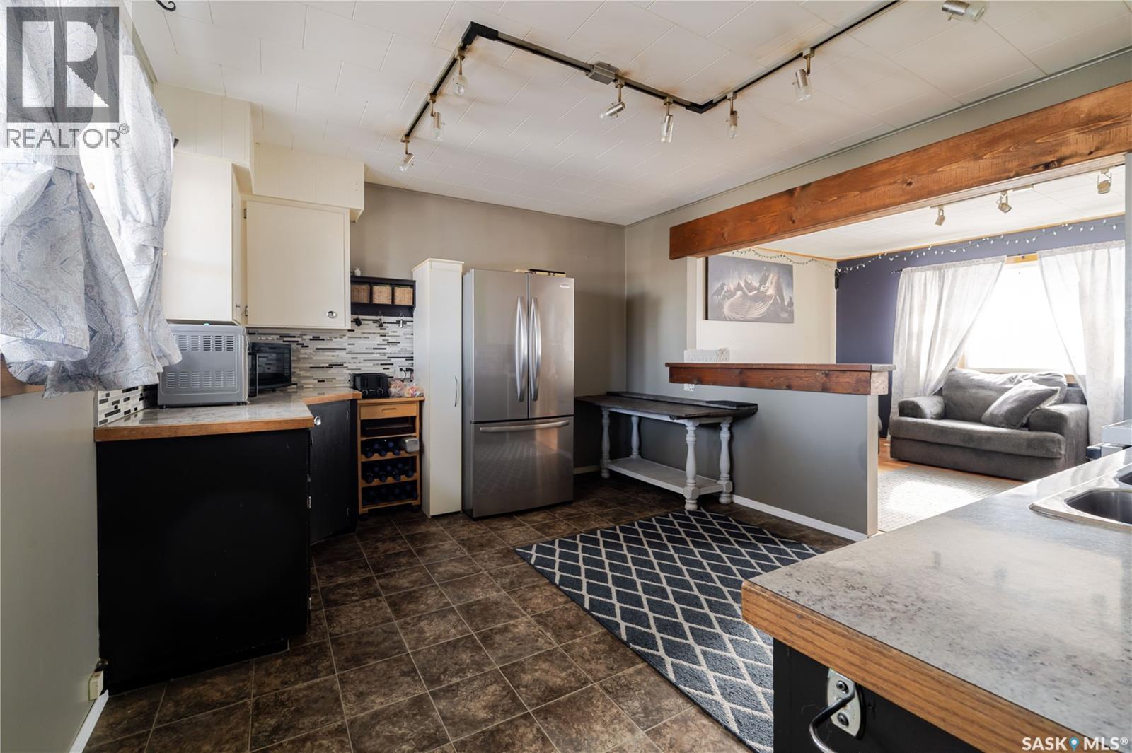 1152 Lillooet Street W, Moose Jaw, Saskatchewan  S6H 5A3 - Photo 6 - SK029298